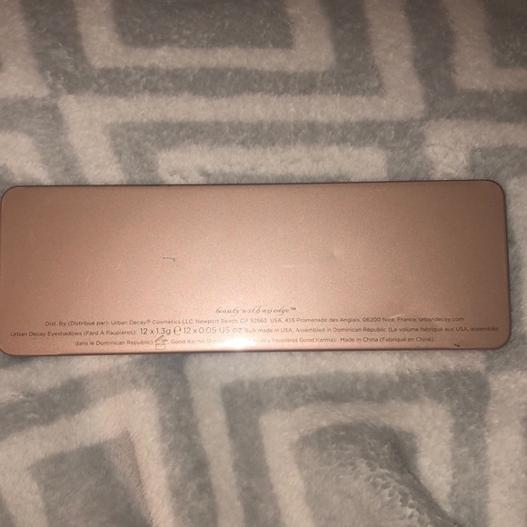 UD NAKED 2 Palette - Picture 4 of 5